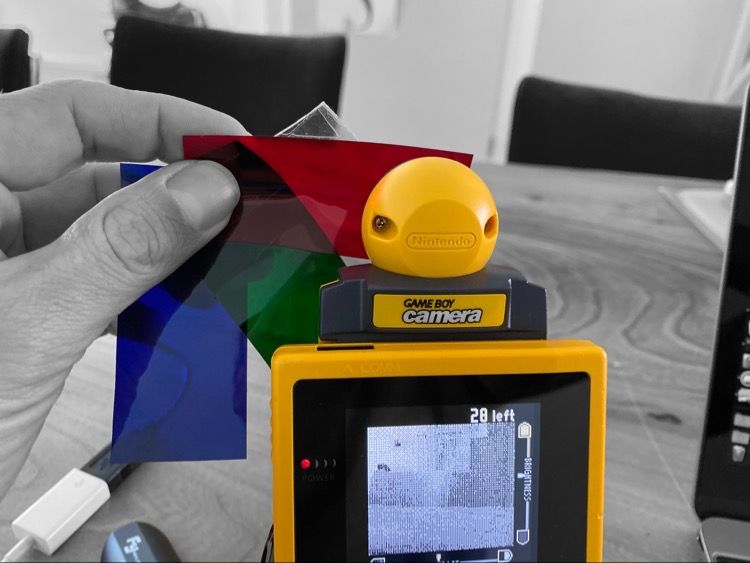 How to make real color photos with your Game Boy Camera